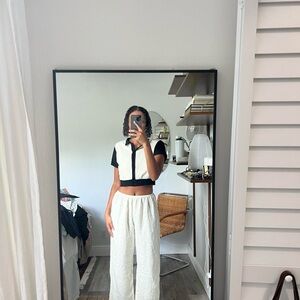 Stylenanda black and cream top